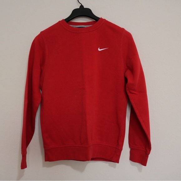 Nike red sweater - Picture 1 of 4